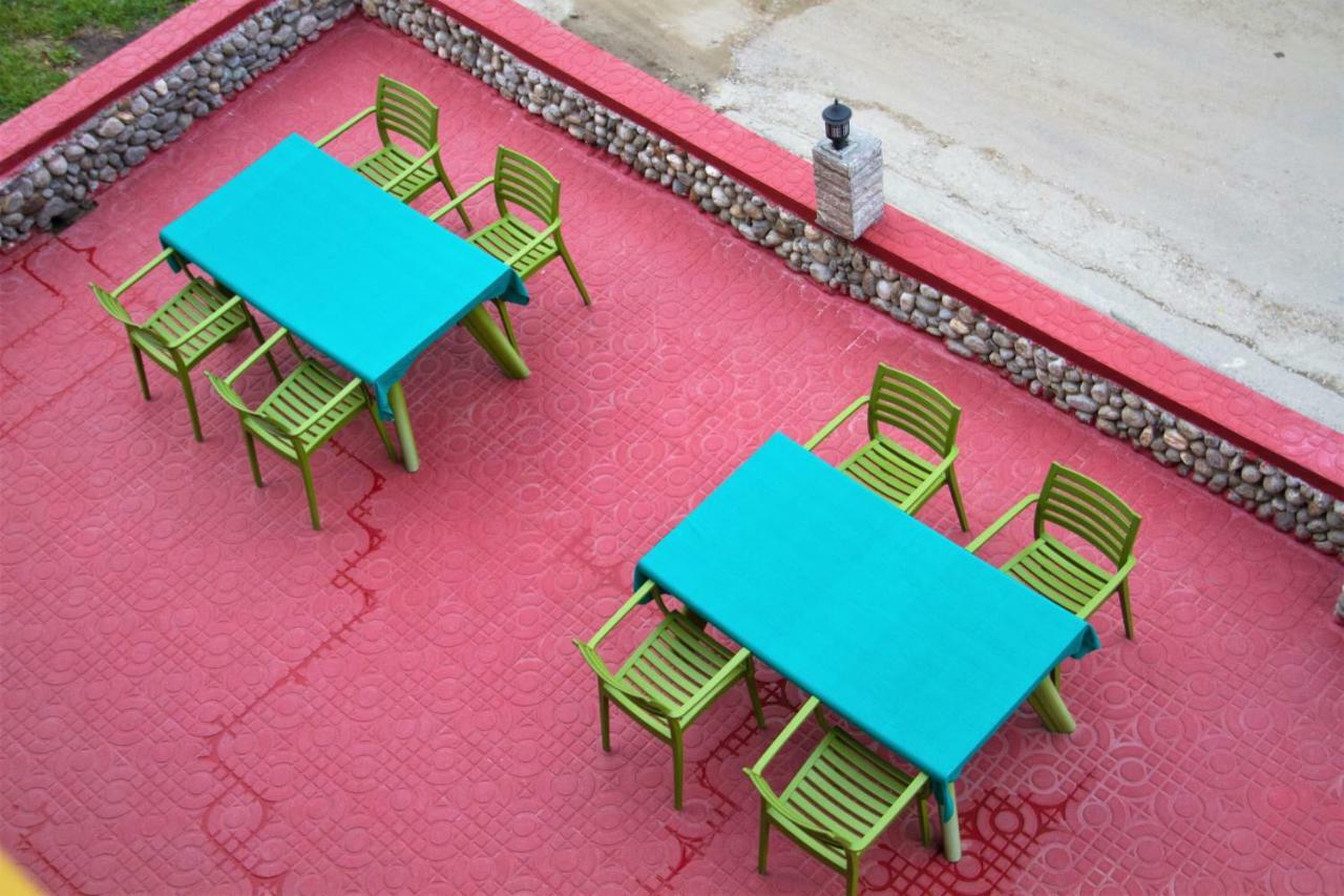Vyas Vatika Hotel Manāli Exterior foto