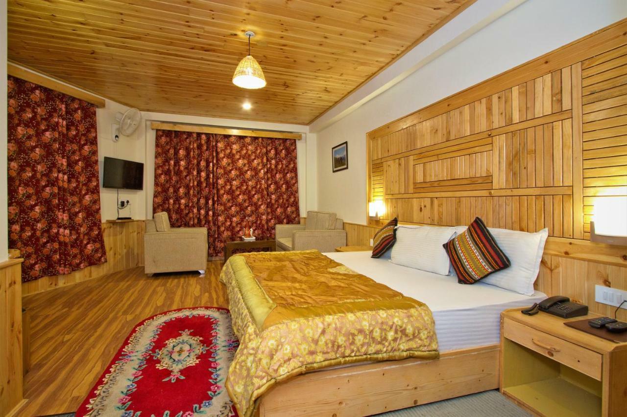 Vyas Vatika Hotel Manāli Exterior foto