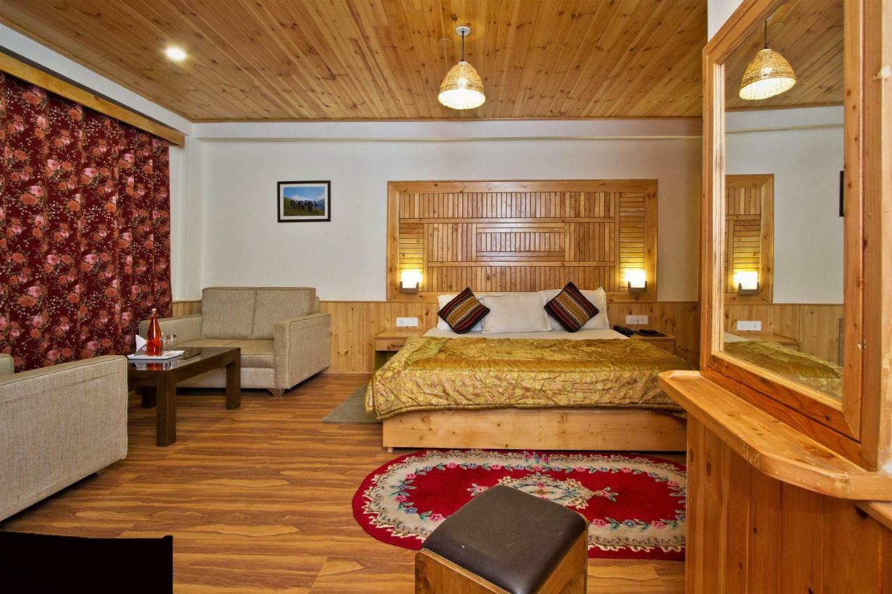 Vyas Vatika Hotel Manāli Exterior foto